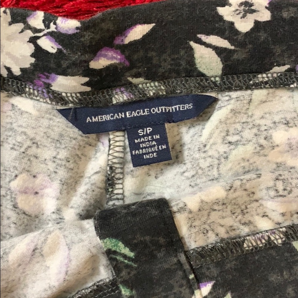 2 Flow Skirts. American Eagle and Joe B - Picture 4 of 6